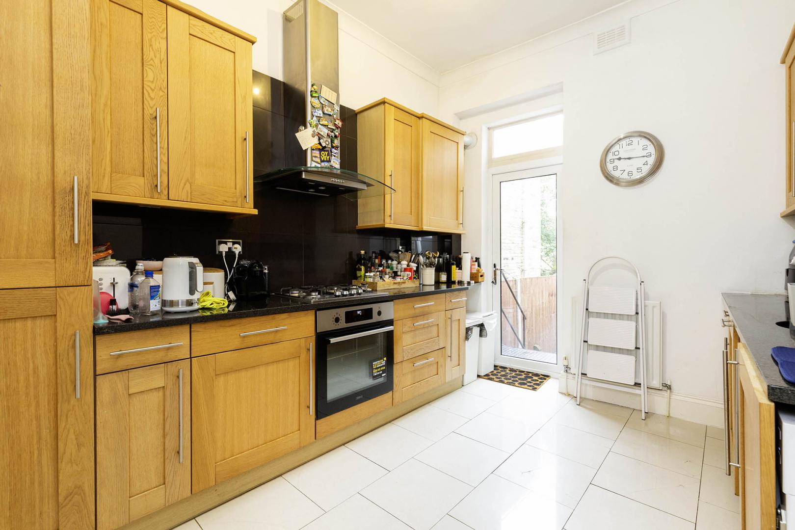 Stunning Garden Apartment Gascony Avenue, West Hampstead